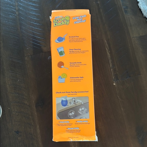 Vibrant Blue and Orange Cleaning Sponges - Picture 2 of 4